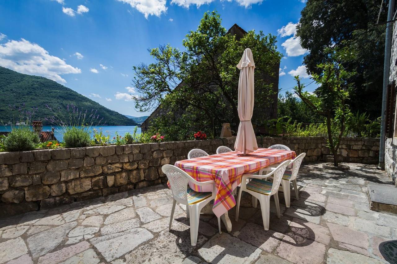 Apartment Villa Venezia Пераст Екстер'єр фото